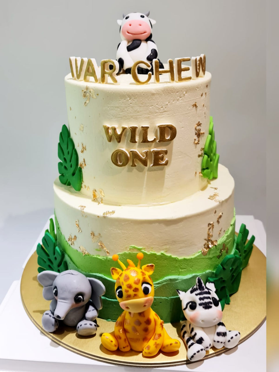 Safari animals birthday cake (one tier version) by EvaRose Cakes | Safari  birthday cakes, Jungle birthday cakes, Safari animals birthday