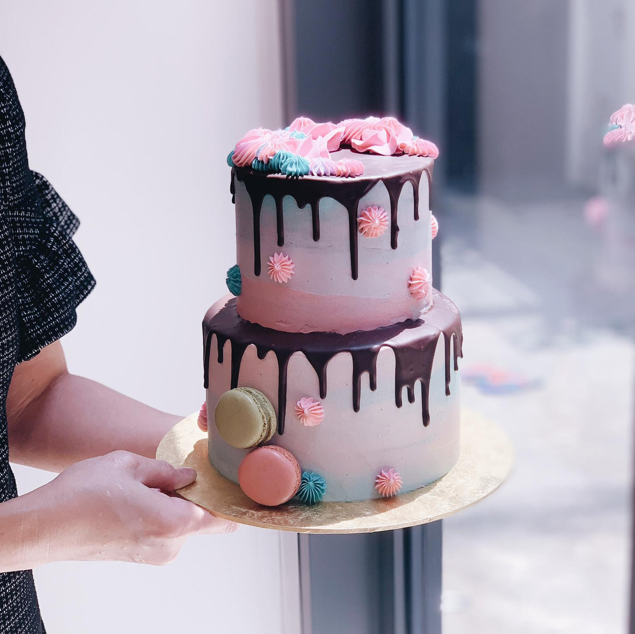 Watercolour drip cake